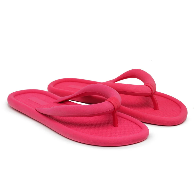 Chinelo nas Nuvens de dedo Flip Flop